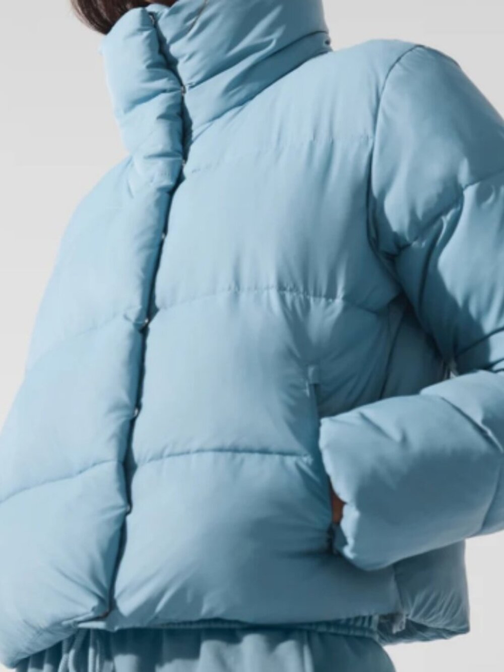 NWT Alo Yoga Gold Rush Puffer Jacket Celestial Blue Size  M - Picture 2 of 10
